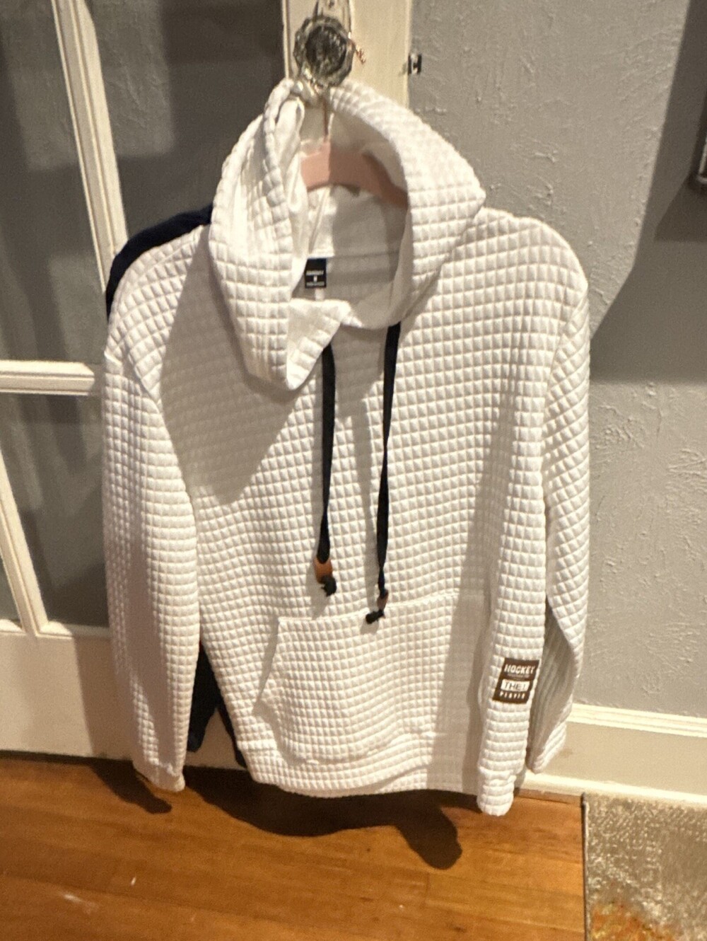 Manfinity Mens M Solid White Hockey Pullover Knit Hoodie Drawstring Pockets Logo